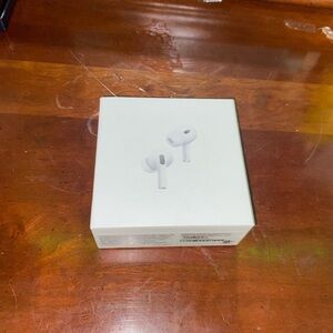 Apple AirPods Pro with MagSafe Charging Case